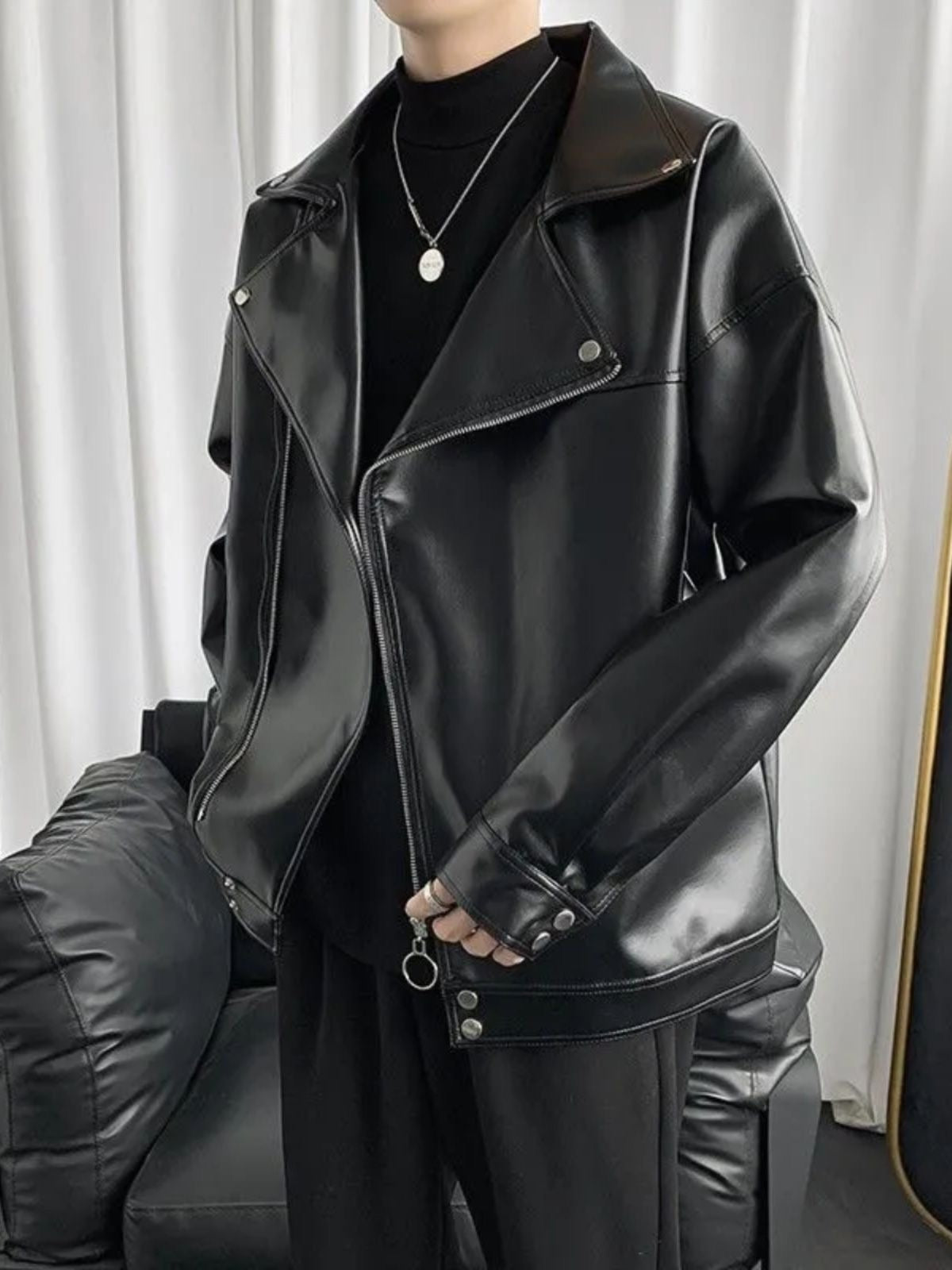 日系寬鬆落肩黑色PU皮褸｜男裝機車風外套